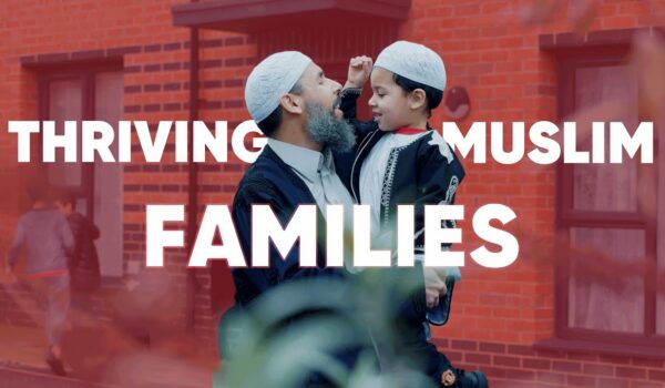 Featured image for Zakat: The Secret to a Thriving Muslim community
